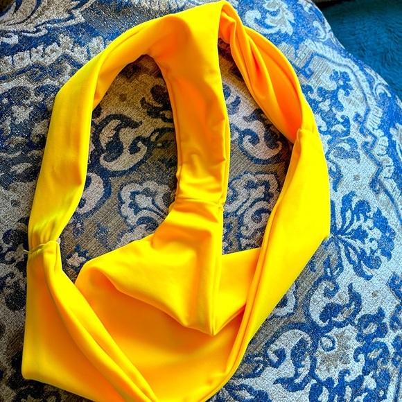 Yellow bikini Size Medium NWOT - Picture 6 of 9